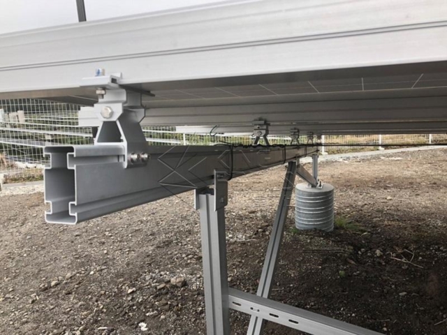 Montagem no solo de alumínio